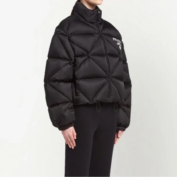 PRADA RE-NYLON GABARDINE CROPPED PUFFER - Picture 2 of 5